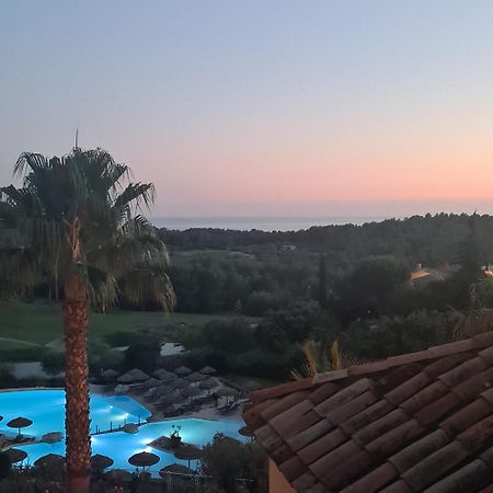 Villa Dans Cadre D'Exception - Golf, Piscine Et Tennis Prive サン・シル・シュル・メール エクステリア 写真